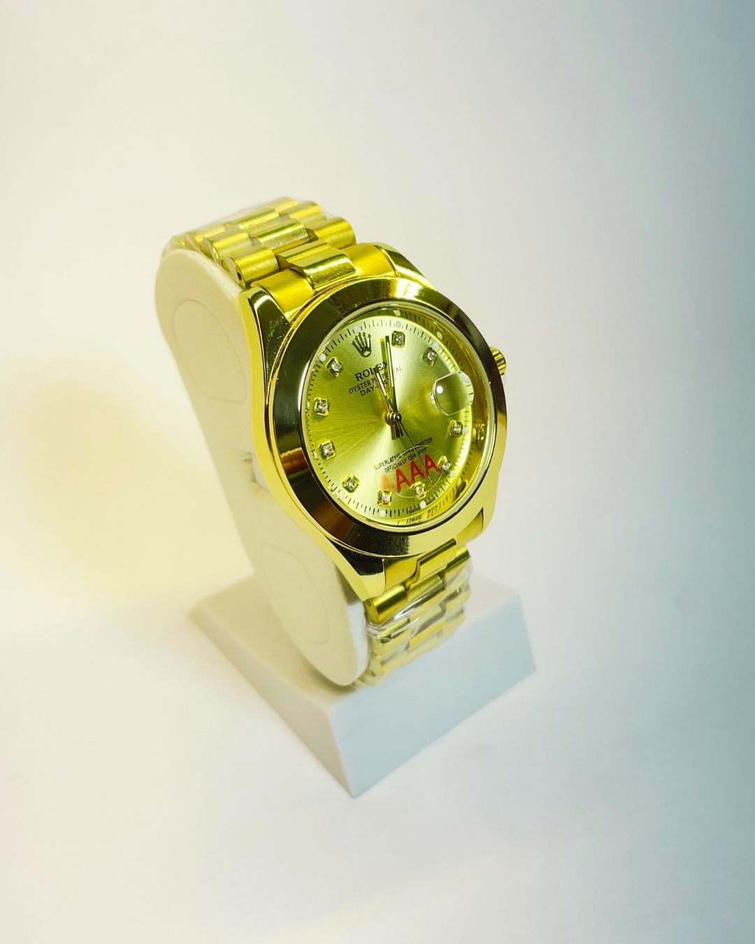 Rolex-Inspired Golden Watch with Sunbeam Dial Stainless Steel β Elegant, Comfortable & Premium | FineOclock