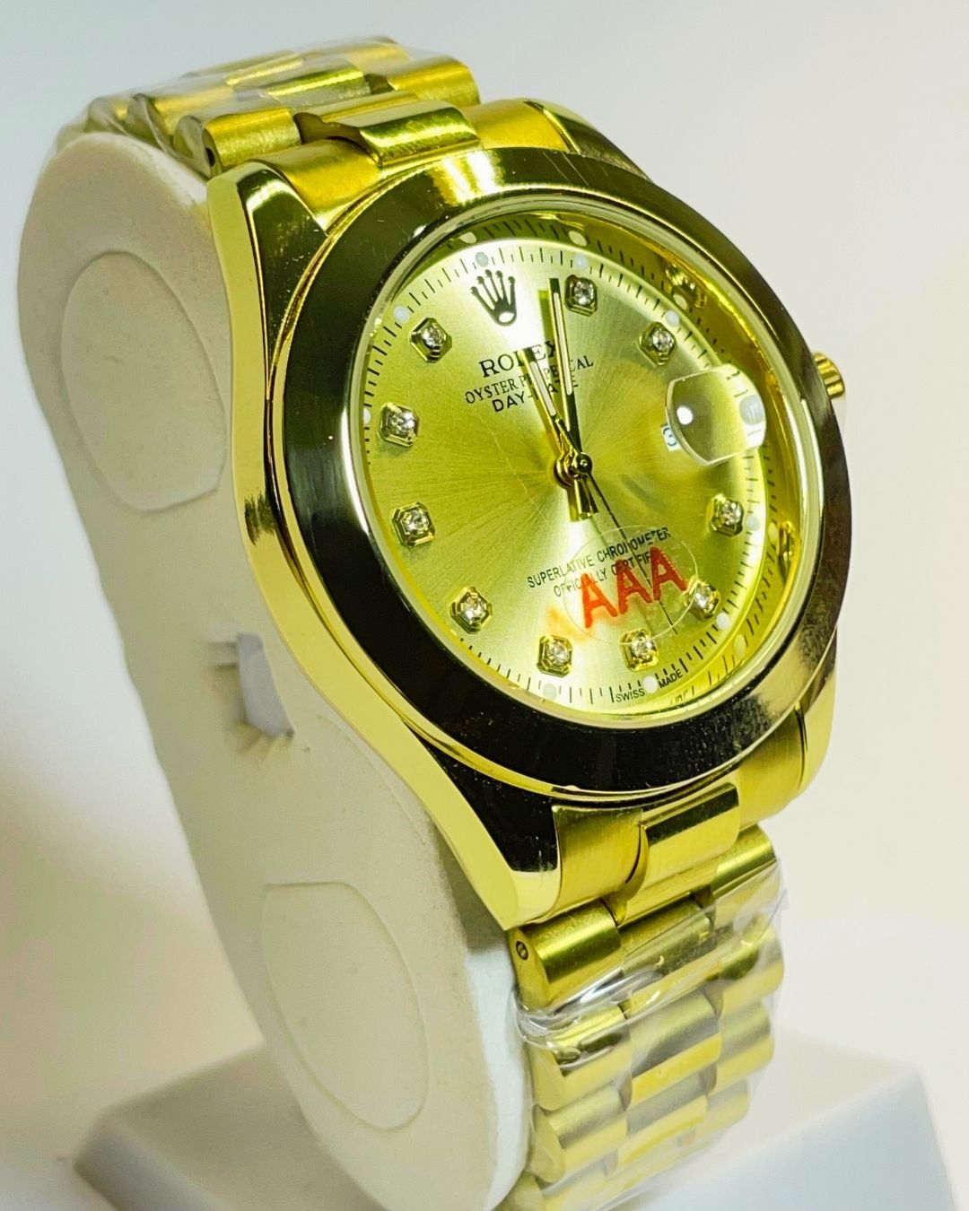 Rolex-Inspired Golden Watch with Sunbeam Dial Stainless Steel β Elegant, Comfortable & Premium | FineOclock